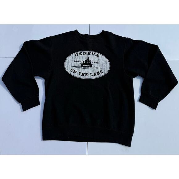 Lake Erie Sweatshirt - Cozy and Stylish Great Lakes Apparel - Picture 1 of 3